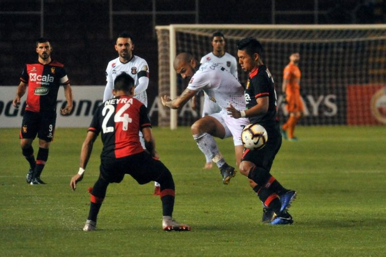 TAÇA LIBERTADORES DA AMÉRICA. TERCEIRA FASE. MELGAR. PERU. CARACAS. VENEZUELA.