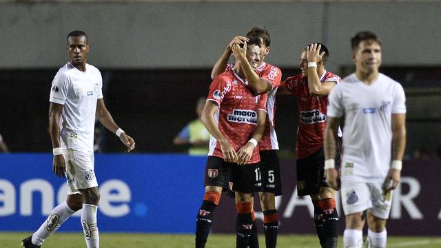 COPA SUL-AMERICANA DE 2019. PRIMEIRA FASE. SANTOS-SP. BRASIL. ELIMINADO. RIVER PLATE. URUGUAI. CLASSIFICADO. FLUMINENSE-RJ. BRASIL. ANTOFOGASTA. CHILE.