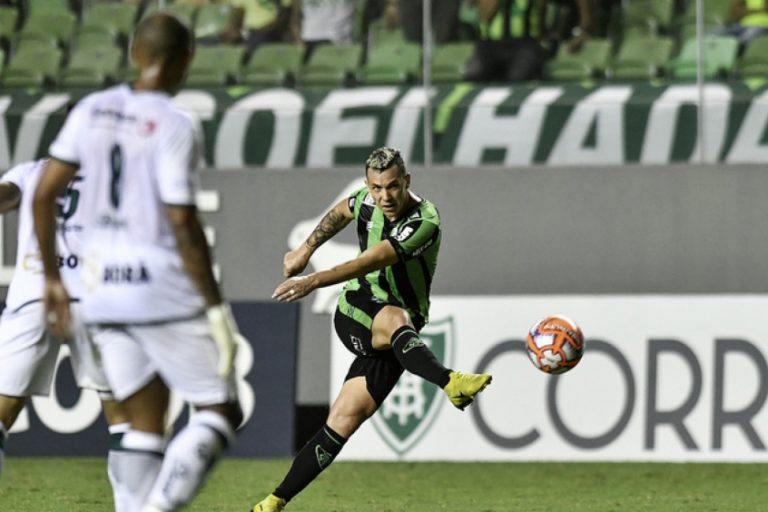 CAMPEONATOS ESTADUAIS. CAMPEONATO MINEIRO. AMÉRICA-MG. CLASSIFICADO. CALDENSE-MG. ELIMINADO. CAMPEONATO CATARINENSE. BRUSQUE-SC. TUBARÃO-SC. CAMPEONATO PAULISTA. TROFÉU DO INTERIOR DE SÃO PAULO. MIRASSOL-SP. GUARANI-SP.