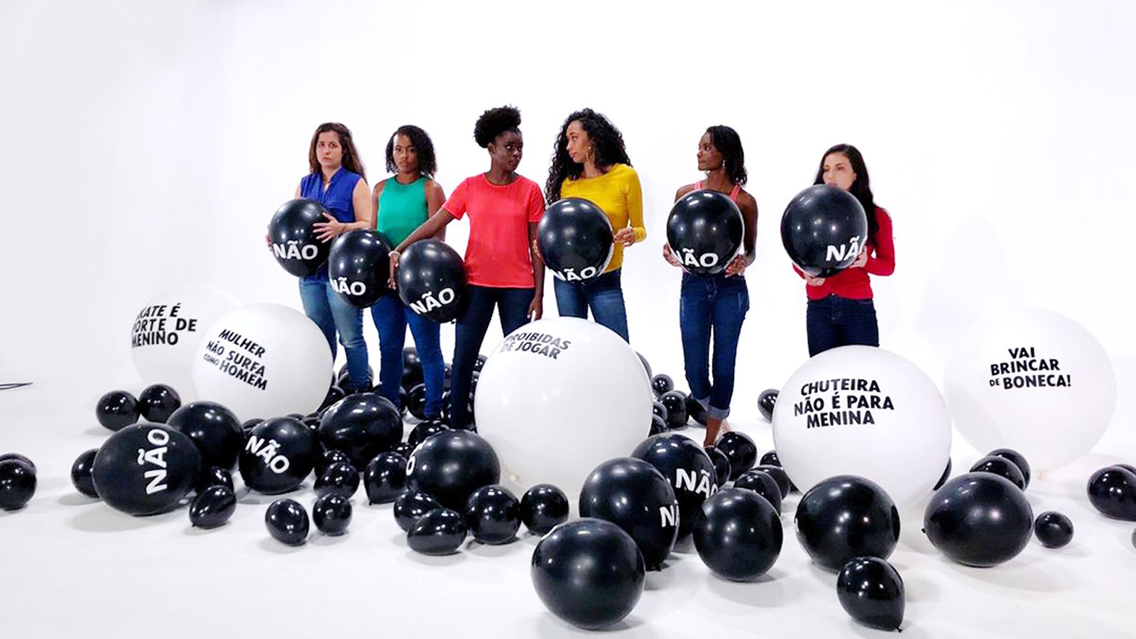 DIA INTERNACIONAL DA MULHER. 8 DE MARÇO. MULHERES NO ESPORTE.