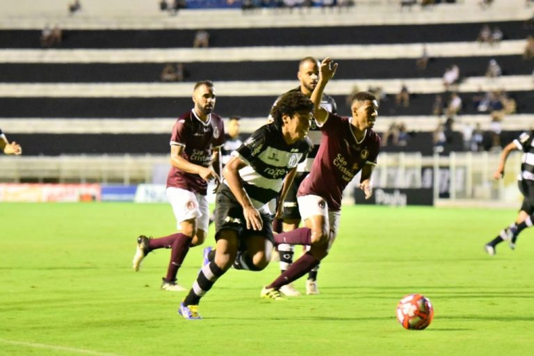 CAMPEONATO PAULISTA SÉRIE A2. XV DE PIRACICABA-SP. JUVENTUS-SP.