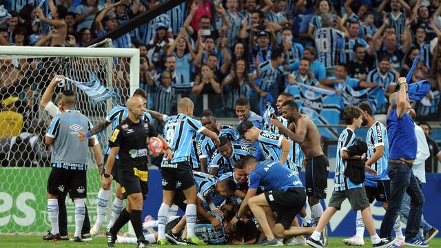 CAMPEONATOS ESTADUAIS. GRÊMIO-RS. CAMPEÃO GAÚCHO.