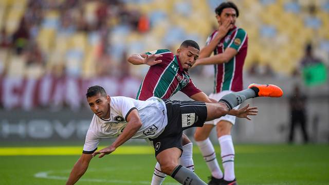 CAMPEONATO BRASILEIRO DA SÉRIE A. QUARTA RODADA. BOTAFOGO-RJ. FLUMINENSE-RJ. CORINTHIANS-SP. GRÊMIO-RS. CEARÁ-CE. GOIÁS-GO.