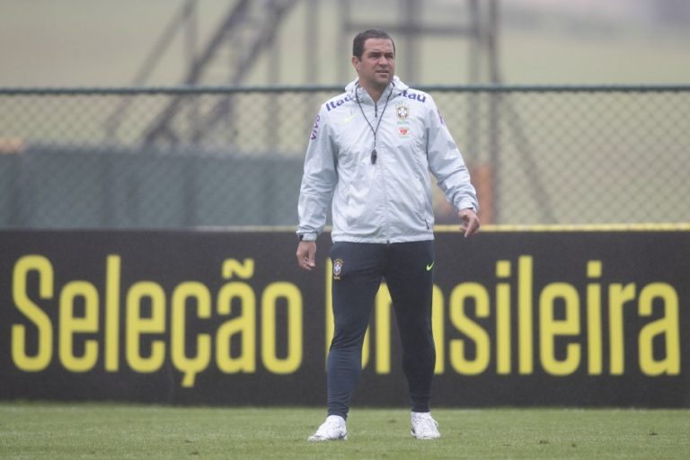 TORNEIO MAURICE RIVELLO. FRANÇA. SELEÇÃO OLÍMPICA.