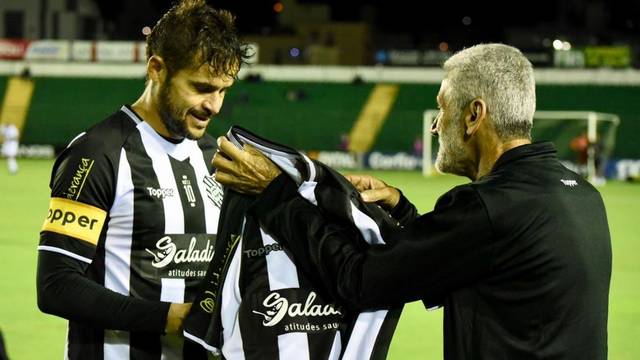 CAMPEONATO BRASILEIRO DA SÉRIE B. QUARTA RODADA. OESTE-SP. CUIABÁ-MT. FIGUEIRENSE-SC. BRASIL DE PELOTAS-RS.