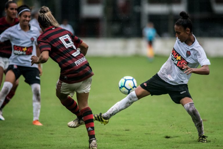 CAMPEONATO BRASILEIRO DE FUTEBOL FEMININO DA SÉRIE A1 OITAVA RODADA. PRIMEIRA FASE. VITÓRIA-BA. FLAMENGO-RJ.