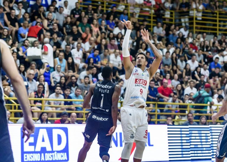 NOVO BASQUETE BRASIL. NBB. 11. SEMIFINAIS. BAURU-SP. FRANCA-SP.