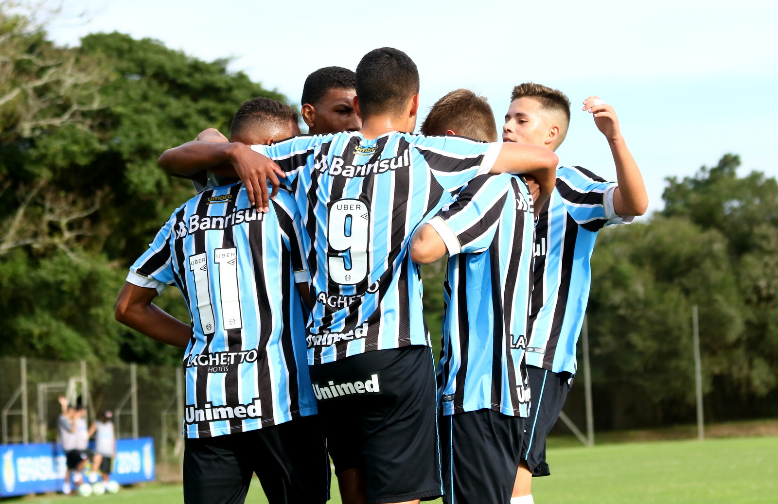 CAMPEONATO BRASILEIRO DE FUTEBOL SUB-17. PRIMEIRA FASE. PRIMEIRA RODADA. GRÊMIO-RS. FLAMENGO-RJ.