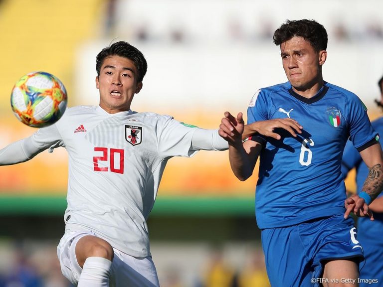COPA DO MUNDO DE FUTEBOL SUB-20. GRUPO B. ITÁLIA. PRIMEIRO LUGAR. JAPÃO. SEGUNDO LUGAR. EQUADOR. TERCEIRO LUGAR. MÉXICO. QUARTO LUGAR.