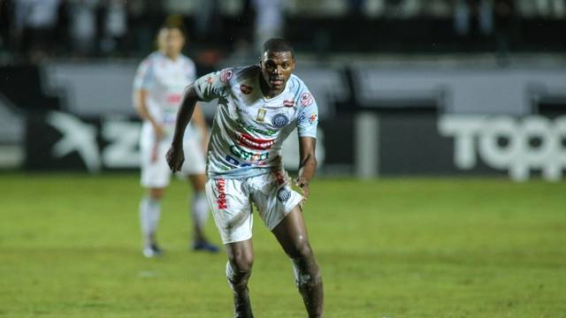 CAMPEONATO BRASILEIRO DA SÉRIE B. SEXTA RODADA. SPORT-PE. OPERÁRIO-PR. GUARANI-SP. BRASIL DE PELOTAS-RS.