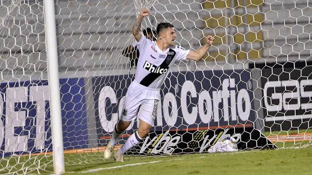 CAMPEONATO BRASILEIRO DA SÉRIE B. SEGUNDA RODADA. PONTE PRETA-SP. CRICIÚMA-SC.