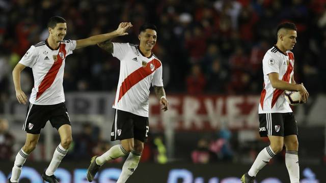 RECOPA SUL-AMERICANA DE 2019. FINAL. JOGO DE VOLTA. RIVER PLATE. ARGENTINA. CAMPEÃO. TRICAMPEÃO. 2015.2016.2019. ATHLETICO-PR. BRASIL. VICE-CAMPEÃO.