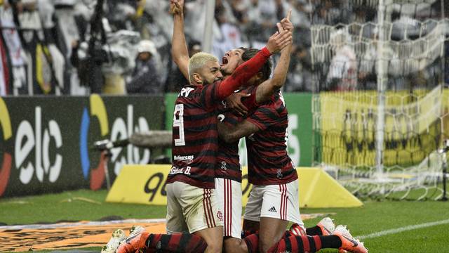 COPA DO BRASIL. OITAVAS DE FINAL. JOGOS DE IDA. FLAMENGO-RJ. CORINTHIANS-SP. FLUMINENSE-RJ. CRUZEIRO-MG. SANTOS-SP. ATLÉTICO-MG.