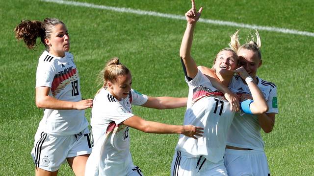 COPA DO MUNDO DE FUTEBOL FEMININO DE 2019. OITAVAS DE FINAL. ALEMANHA. CLASSIFICADA. NIGÉRIA. ELIMINADA.