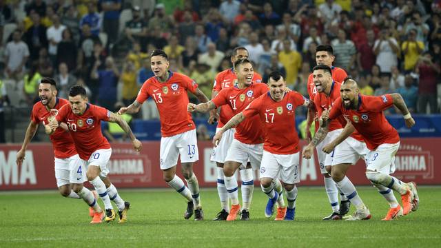 COPA AMÉRICA DE 2019. QUARTAS DE FINAL. CHILE. CLASSIFICADO. COLÔMBIA. ELIMINADA. SEMIFINAIS. CHILE CONTRA URUGUAI OU PERU.