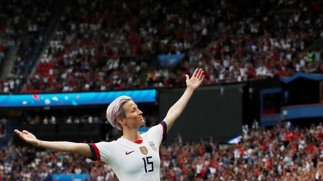 COPA DO MUNDO DE FUTEBOL FEMININO DE 2019. QUARTAS DE FINAL. ESTADOS UNIDOS. CLASSIFICADO. FRANÇA. ELIMINADO. SEMIFINAIS. ESTADOS UNIDOS. INGLATERRA.