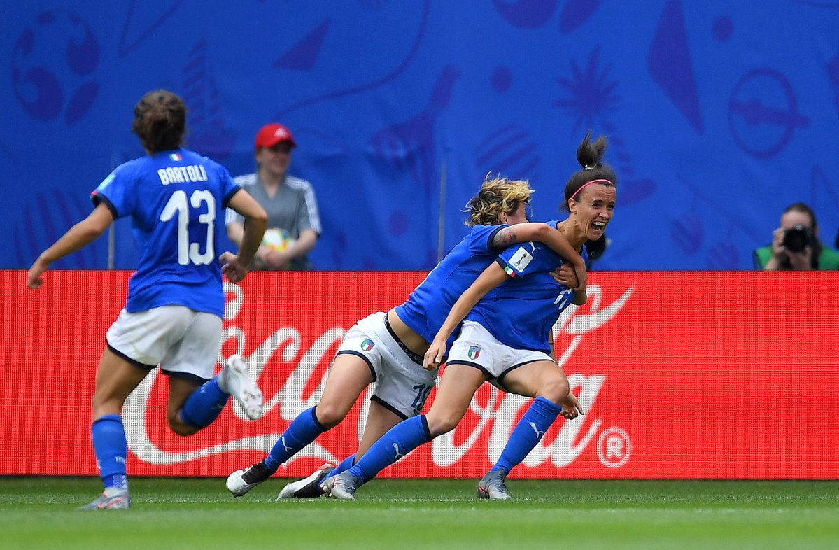 COPA DO MUNDO DE FUTEBOL FEMININO DE 2019. PRIMEIRA FASE. PRIMEIRA RODADA. GRUPO C. ITÁLIA. AUSTRÁLIA.
