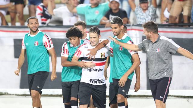 CAMPEONATO BRASILEIRO DA SÉRIE C. NONA RODADA. PRIMEIRA FASE. GRUPO A. SANTA CRUZ-PE. NÁUTICO-PE. GRUPO B. TOMBENSE-MG. BOA ESPORTE-MG.