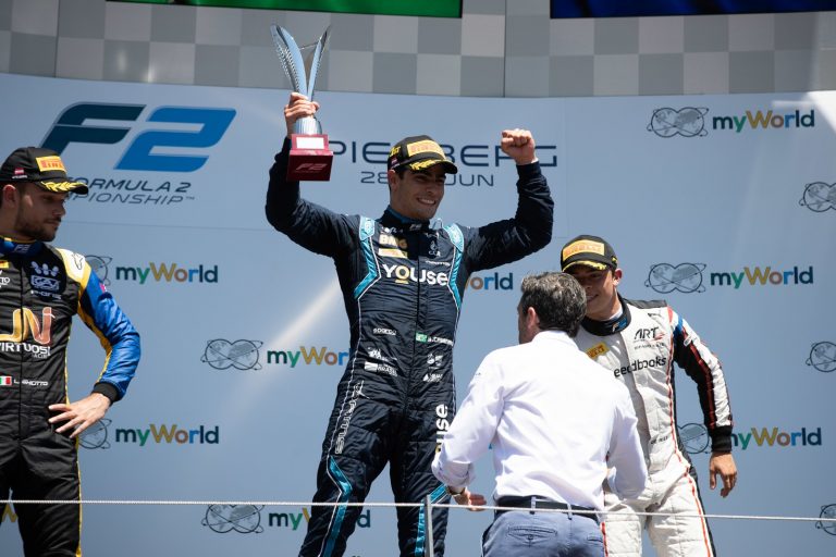 BRASILEIRO SÉRGIO SETTE CÂMARA VENCE.