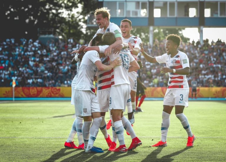 COPA DO MUNDO DE FUTEBOL SUB-20. OITAVAS DE FINAL. COREIA DO SUL. CLASSIFICADO. JAPÃO. ELIMINADO. ESTADOS UNIDOS. CLASSIFICADO. FRANÇA. ELIMINADA.