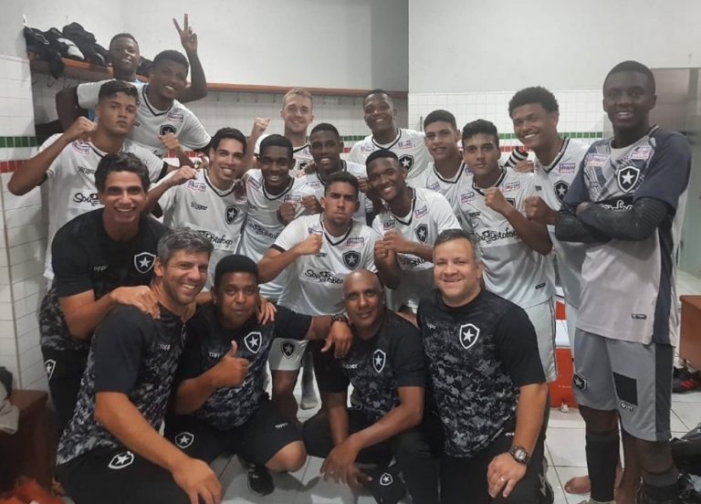 CAMPEONATO BRASILEIRO DE FUTEBOL SUB-20. PRIMEIRA FASE. SÉTIMA RODADA. ATHLETICO-PR. BOTAFOGO-RJ.