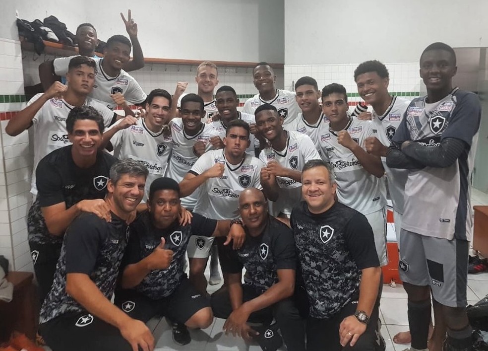 CAMPEONATO BRASILEIRO DE FUTEBOL SUB-20. PRIMEIRA FASE. SÉTIMA RODADA. ATHLETICO-PR. BOTAFOGO-RJ.