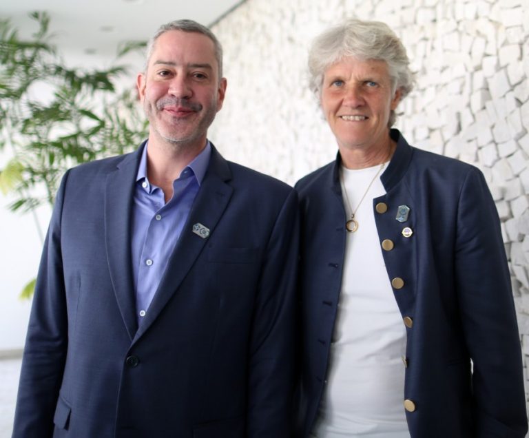 CBF. CONFEDERAÇÃO BRASILEIRA DE FUTEBOL. ROGÉRIO CABOCLO. PRESIDENTE DA CBF. PIA SUNDHAGE. NOVA TREINADORA DA CBF.