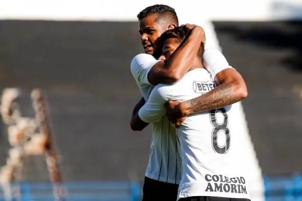 CAMPEONATO BRASILEIRO DE FUTEBOL SUB-20. PRIMEIRA FASE. TERCEIRA RODADA. CORINTHIANS-SP. CHAPECOENSE-SC. VASCO-RJ. BOTAFOGO-RJ. ATLÉTICO-MG. PALMEIRAS-SP. CRUZEIRO-MG. BAHIA-BA. SPORT-PE. FLUMINENSE-RJ. SANTOS-SP. INTERNACIONAL-RS. VITÓRIA-BA. FLAMENGO-RJ.