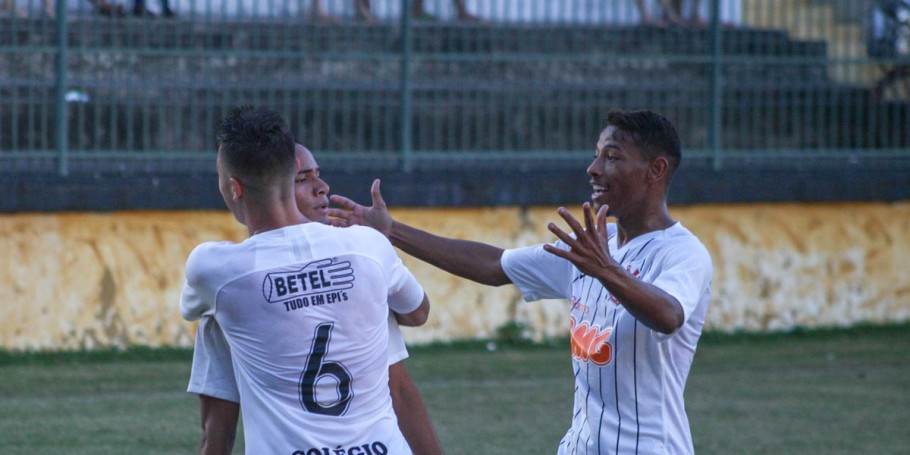CAMPEONATO BRASILEIRO DE FUTEBOL SUB-20. PRIMEIRA FASE. PRIMEIRA RODADA. SÃO PAULO-SP. CRUZEIRO-MG. CORINTHIANS-SP. FLUMINENSE-RJ.
