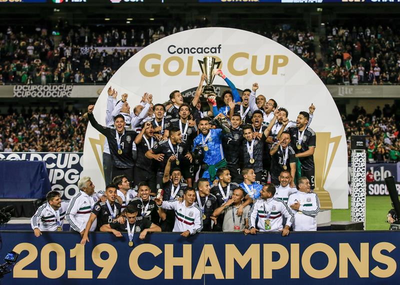 COPA OURO DA CONCACAF. CONFEDERAÇÃO DE FUTEBOL DA AMÉRICA DO NORTE. CENTRAL E DO CARIBE. FINAL DE 2019. JOGO ÚNICO. MÉXICO. CAMPEÃO. OCTACAMPEÃO. ESTADOS UNIDOS. VICE-CAMPEÃO.