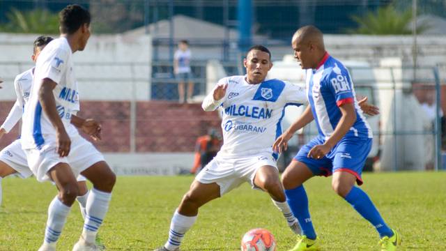 CAMPEONATOS ESTADUAIS. AMAPAENSE. PAULISTA DA SEGUNDA DIVISÃO. COPA PAULISTA. PARAIBANO SUB-19. PERNAMBUCANO DA SÉRIE A2.