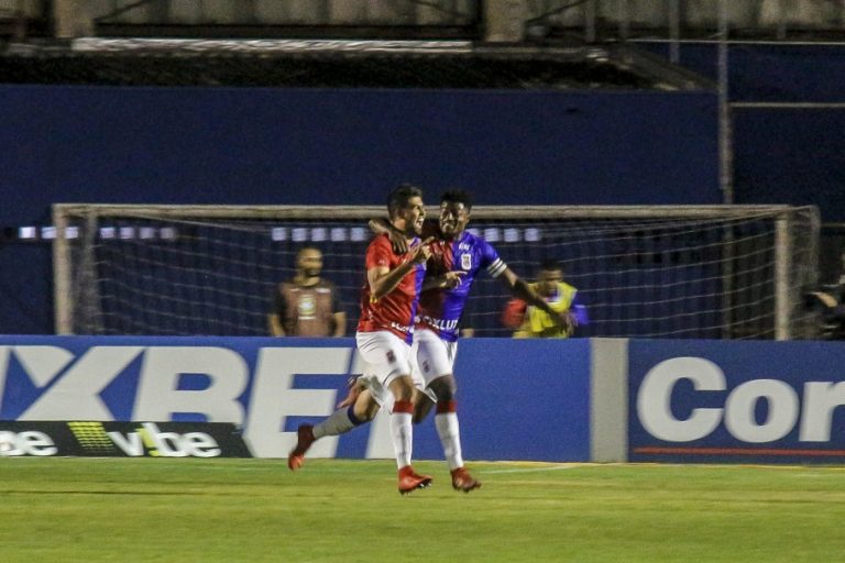 CAMPEONATO BRASILEIRO DA SÉRIE B. PRIMEIRA FASE. NONA RODADA. FIGUEIRENSE-SC. AMÉRICA-MG. PARANÁ CLUBE-PR. BRAGANTINO-SP. BOTAFOGO-SP. BRASIL DE PELOTAS-RS. ATLÉTICO-GO. VILA NOVA-GO. OPERÁRIO-PR. LONDRINA-PR.