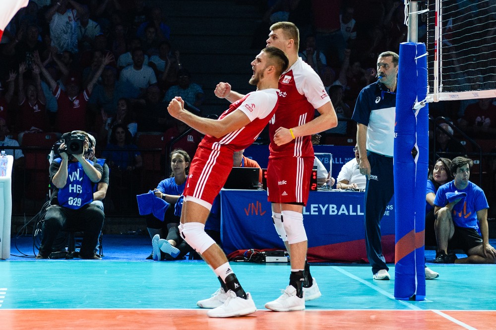 LIGA DAS NAÇÕES DE VÔLEI MASCULINO. BRASIL. POLÔNIA. IRÃ. FASE FINAL.