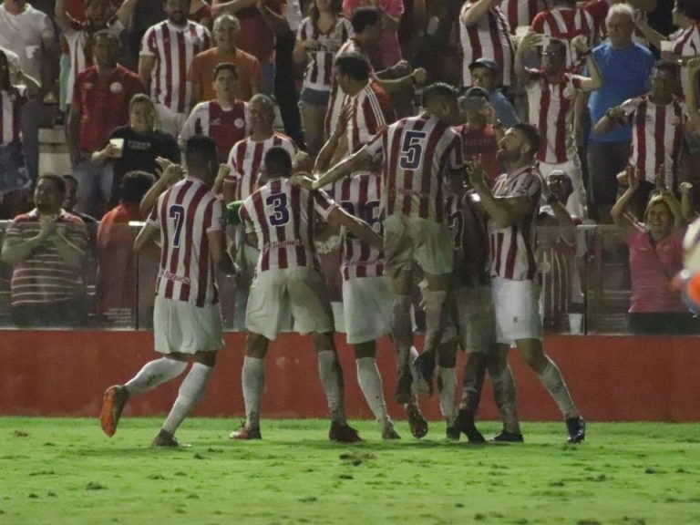 CAMPEONATO BRASILEIRO DA SÉRIE C. PRIMEIRA FASE. GRUPO A. OITAVA RODADA. NÁUTICO-PE. BOTAFOGO-PB.
