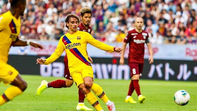 AMISTOSO INTERNACIONAL. BARCELONA. ESPANHA. CAMPEÃO. VISSEL KOBE. VICE-CAMPEÃO.