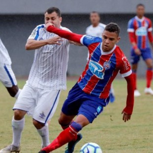 CAMPEONATO BRASILEIRO DE FUTEBOL SUB-23. FUTEBOL DE ASPIRANTES. SEGUNDA FASE. SEXTA RODADA. GRUPO C. GRÊMIO-RS. PRIMEIRO COLOCADO, CLASSIFICADO. BAHIA-BA. SEGUNDO COLOCADO CLASSIFICADO. GOIÁS-GO. TERCEIRO COLOCADO. ELIMINADO. AVAÍ-SC. QUARTO COLOCADO. ELIMINADO. GRUPO D. INTERNACIONAL-RS. PRIMEIRO COLOCADO. CLASSIFICADO. VITÓRIA-BA. SEGUNDO COLOCADO. CLASSIFICADO. SANTOS-SP. TERCEIRO COLOCADO. ELIMINADO. FIGUEIRENSE-SC. QUARTO COLOCADO. ELIMINADO. SEMIFINAIS. GRÊMIO-RS. VITÓRIA-BA. INTERNACIONAL-RS. BAHIA-BA.