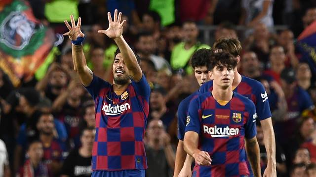 TROFÉU JOAN GAMPER. BARCELONA. ESPANHA. CAMPEÃO. ARSENAL. INGLATERRA. VICE-CAMPEÃO. SUPERCOPA DA INGLATERRA.