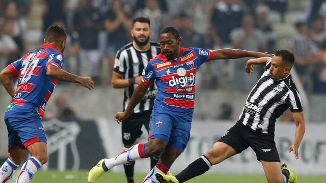 CAMPEONATO BRASILEIRO DA SÉRIE A. DÉCIMA TERCEIRA RODADA. CEARÁ-CE. FORTALEZA-CE. FLUMINENSE-RJ. INTERNACIONAL-RS.