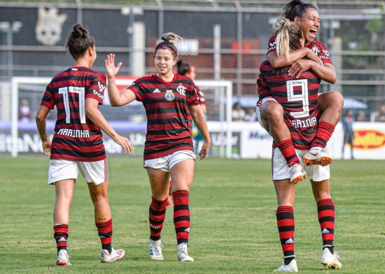 CAMPEONATO BRASILEIRO DE FUTEBOL FEMININO SÉRIE A1. QUARTAS DE FINAL. JOGOS DE VOLTA. FLAMENGO-RJ. CLASSIIFCADO. INTERNACIONAL-RS. ELIMINADO. CORINTHIANS-SP. CLASSIFICADO. SÃO JOSÉ-SP. ELIMINADO.