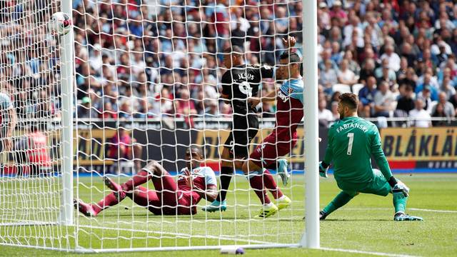CAMPEONATO INGLÊS. PRIMEIRA FASE. PRIMEIRA RODADA. MANCHESTER CITY. INGLATERRA. WEST HAM. INGLATERRA. AMISTOSOSO. BARCELONA. ESPANHA. NAPOLI. ITÁLIA. JUVENTUS. ITÁLIA. ATLÉTICO DE MADRID. ESPANHA.