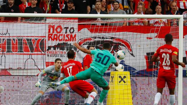 AMISTOSOS INTERNACIONAIS. REAL MADRID. ESPANHA. RED BULL BRASIL. ÁUSTRIA. NAPOLI. ITÁLIA. BARCELONA. ESPANHA.