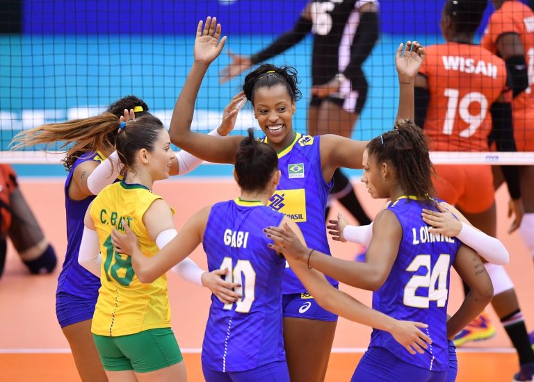 COPA DO MUNDOD E VÔLEI. BRASIL. QUÊNIA.