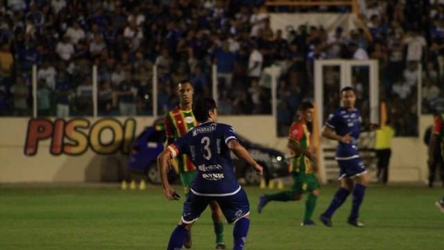 CAMPEONATO BRASILEIRO DA SÉRIE C. SEMIFINAL. JOGO DE IDA. SAMPAIO CORRÊA-MA. CONFIANÇA-SE.
