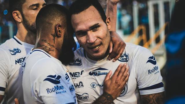 CAMPEONATO BRASILEIRO DA SÉRIE C. QUARTAS DE FINAL. JOGOS DE IDA. CONFIANÇA-SE. NÁUTICO-PE. PAYSANDU-PA. YPIRANGA-RS. SAMPAIO CORRÊA-MA. SÃO JOSÉ-RS.