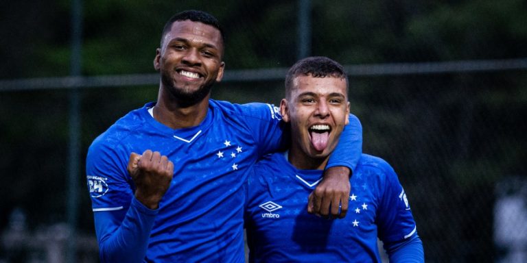 CAMPEONATO BRASILEIRO SUB-20. PRIMEIRA FASE. DÉCIMA SEXTA RODADA. CRUZEIRO-MG. VITÓRIA-BA.