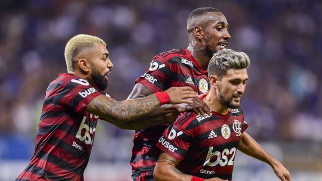 CAMPEONATO BRASILEIRO DA SÉRIE A. PRIMEIRA FASE. VIGÉSIMA RODADA. FLAMENGO-RJ. CRUZEIRO-MG. SÃO PAULO-SP. BOTAFOGO-RJ. CORINTHIANS-SP. BAHIA-BA. GRÊMIO-RS. SANTOS-SP.