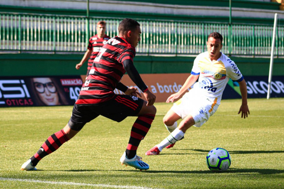 CAMPEONATO BRASILEIRO SUB-20. PRIMEIRA FASE. DÉCIMA TERCEIRA. VASCO-RJ. AMÉRICA-MG. FLAMENGO-RJ. CHAPECOENSE-SC. BAHIA-BA. SPORT-PE. FLUMINENSE-RJ. BOTAFOGO-RJ. PALMEIRAS-SP. GRÊMIO-RS.