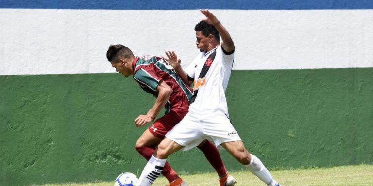 CAMPEONATO BRASILEIRO SUB-20. PRIMEIRA FASE. DÉCIMA QUARTA RODADA. VASCO-RJ. FLUMINENSE-RJ. ATLÉTICO-MG. FLAMENGO-RJ. CRUZEIRO-MG. AMÉRICA-MG. BOTAFOGO-RJ. GRÊMIO-RS. CORINTHIANS-SP. INTERNACIONAL-RS. CORITIBA-PR. VITÓRIA-BA. PALMEIRAS-SP. CHAPECOENSE-SC.