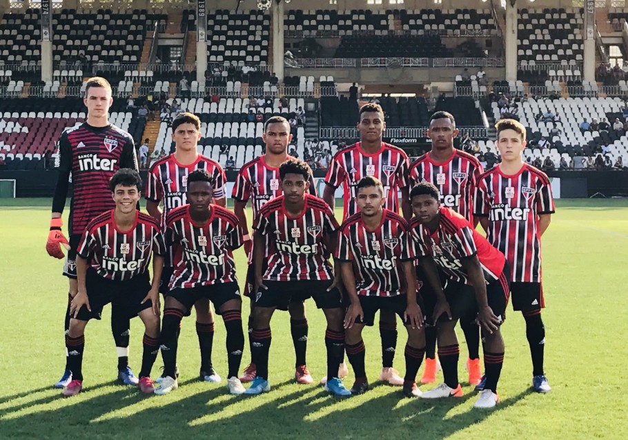 COPA DO BRASIL SUB-17. SEMIFINAIS. JOGO DE VOLTA. PALMEIRAS-SP. CLASSIFICADO. FLUMINENSE-RJ. ELIMINADO. SÃO PAULO-SP. CLASSIFICADO. VASCO-RJ. ELIMINADO. FINAL. PALMEIRAS-SP. SÃO PAULO-SP.