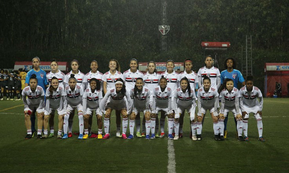 CAMPEONATO BRASILEIRO DE FUTEBOL FEMININO SUB-18. JOGO DE IDA. SEMIFINAIS. SÃO PAULO-SP. SANTOS-SP.